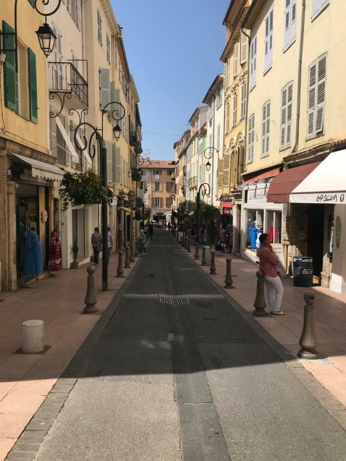 Sleep In Antibes City Center Apartment Exterior photo